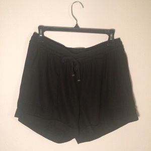 Linen shorts